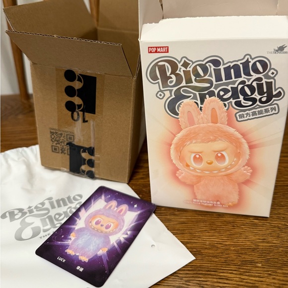 Pop Mart Big Into Energy Labubu LUCK Packaging ONLY - Picture 1 of 4